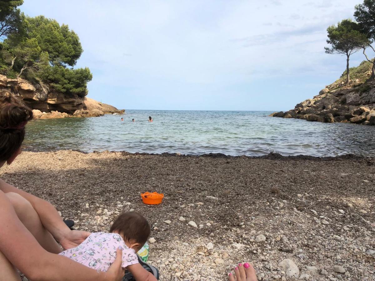 Calafat, A 2 Minutos A Pie De Cala Llobeta